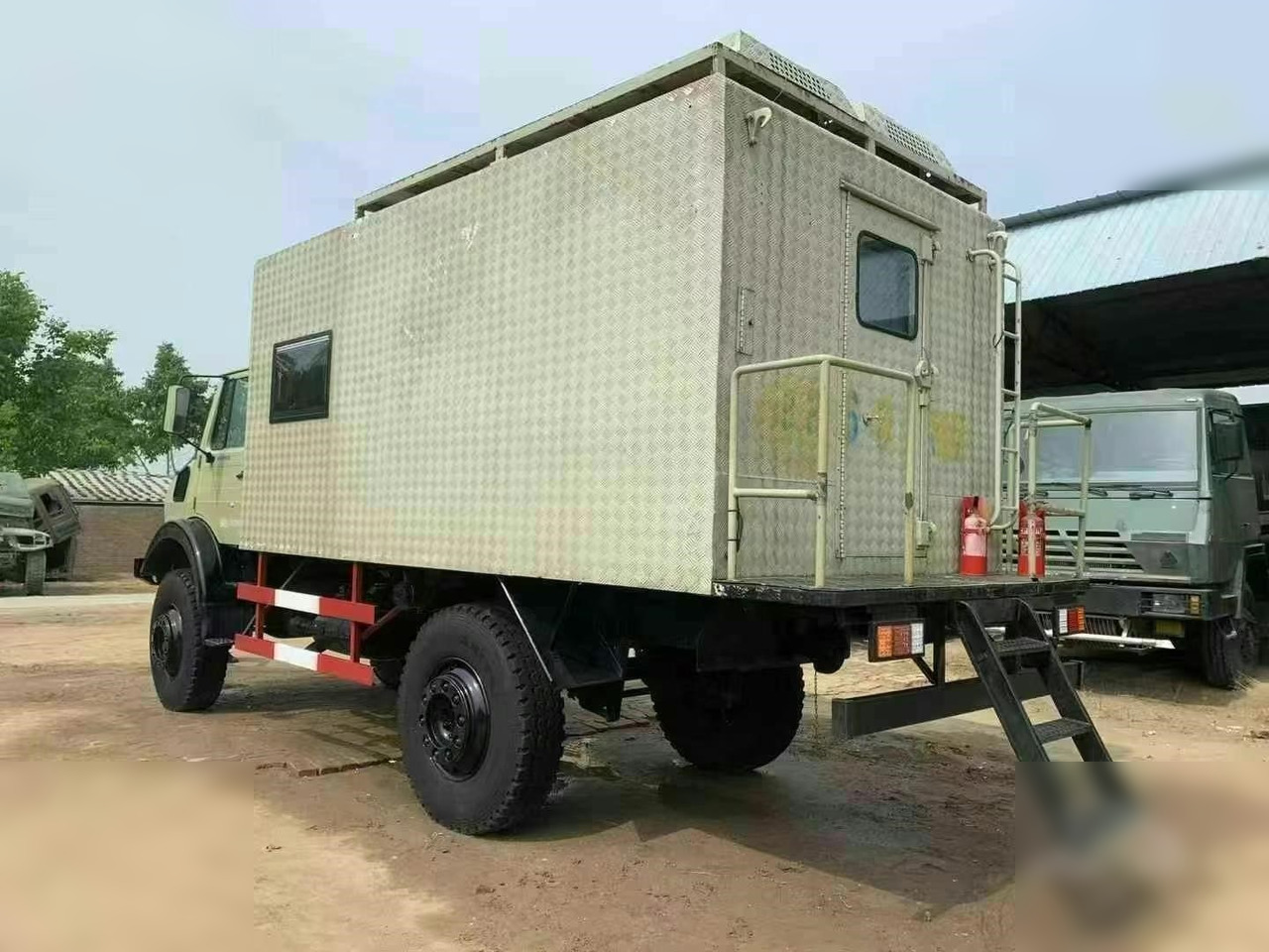 1995 MERCEDES-BENZ UNIMOG 2150 - Şasi kamyon: fotoğraf 4 1995 MERCEDES-BENZ UNIMOG 2150 - Şasi kamyon: fotoğraf 4