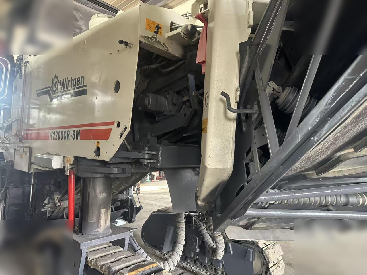 2004 WIRTGEN W2200 CR - Asfalt freze: fotoğraf 5 2004 WIRTGEN W2200 CR - Asfalt freze: fotoğraf 5