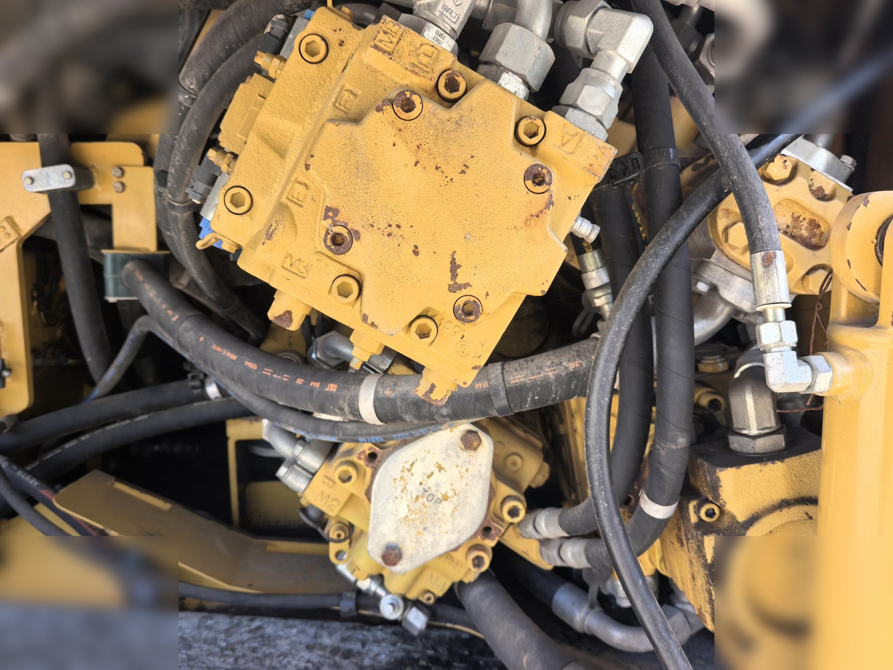 2010 CATERPILLAR AP-655D - Asfalt serici: fotoğraf 3 2010 CATERPILLAR AP-655D - Asfalt serici: fotoğraf 3