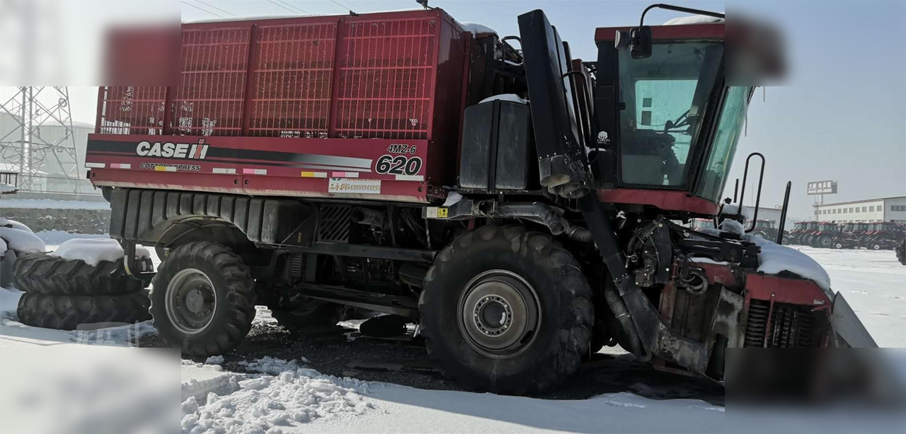 2015 CASE IH 620 - Hasat makinesi: fotoğraf 1 2015 CASE IH 620 - Hasat makinesi: fotoğraf 1
