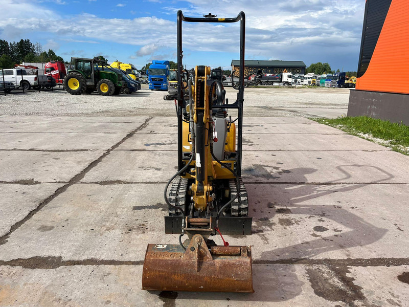 Caterpillar 300.9 D TILT / 3 BUCKETS - Mini ekskavatör: fotoğraf 3 Caterpillar 300.9 D TILT / 3 BUCKETS - Mini ekskavatör: fotoğraf 3
