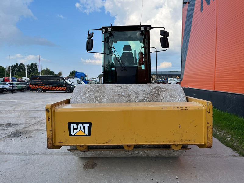 Caterpillar CS 76 B AC - Silindir makinesi: fotoğraf 3 Caterpillar CS 76 B AC - Silindir makinesi: fotoğraf 3