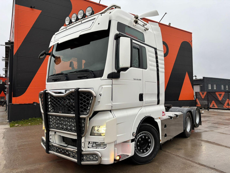 MAN TGX 28.500 6x2 XXL CAB / INTARDER / DOUBLE BOGIE - Çekici: fotoğraf 2 MAN TGX 28.500 6x2 XXL CAB / INTARDER / DOUBLE BOGIE - Çekici: fotoğraf 2