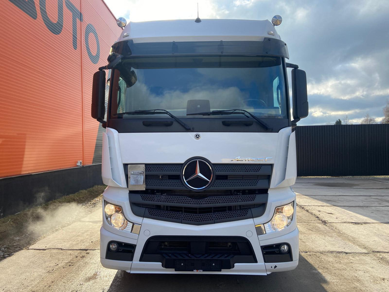 Mercedes-Benz Actros F 2553 6x2 BIG SPACE - Çekici: fotoğraf 3 Mercedes-Benz Actros F 2553 6x2 BIG SPACE - Çekici: fotoğraf 3