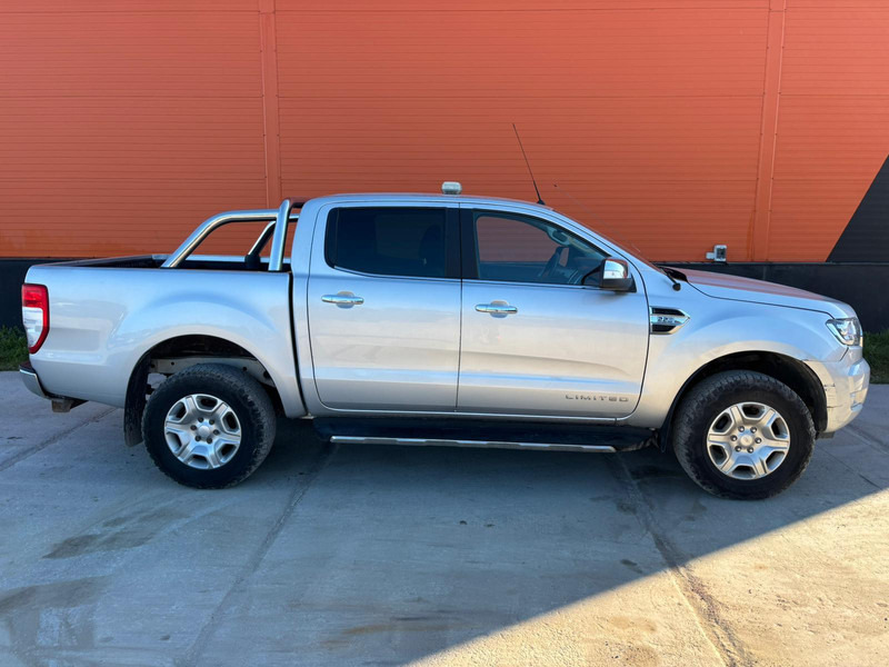 Ford Ranger 4x4 - Binek araba: fotoğraf 4 Ford Ranger 4x4 - Binek araba: fotoğraf 4