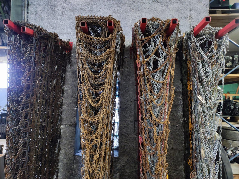 Kasutatud ketid Jääketid/Lumeketid/ Tire chains - Lastik - Kamyon: fotoğraf 1 Kasutatud ketid Jääketid/Lumeketid/ Tire chains - Lastik - Kamyon: fotoğraf 1