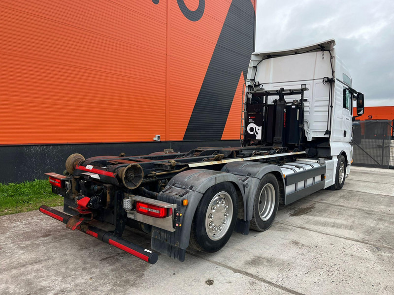 MAN TGX 26.500 6x2*4 HIAB XR 21 ton / CHASSIS L=5300 mm - Kancalı yükleyici kamyon: fotoğraf 5 MAN TGX 26.500 6x2*4 HIAB XR 21 ton / CHASSIS L=5300 mm - Kancalı yükleyici kamyon: fotoğraf 5