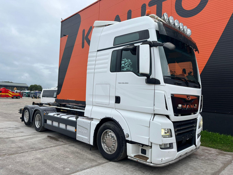 MAN TGX 26.500 6x2*4 HIAB XR 21 ton / CHASSIS L=5300 mm - Kancalı yükleyici kamyon: fotoğraf 3 MAN TGX 26.500 6x2*4 HIAB XR 21 ton / CHASSIS L=5300 mm - Kancalı yükleyici kamyon: fotoğraf 3