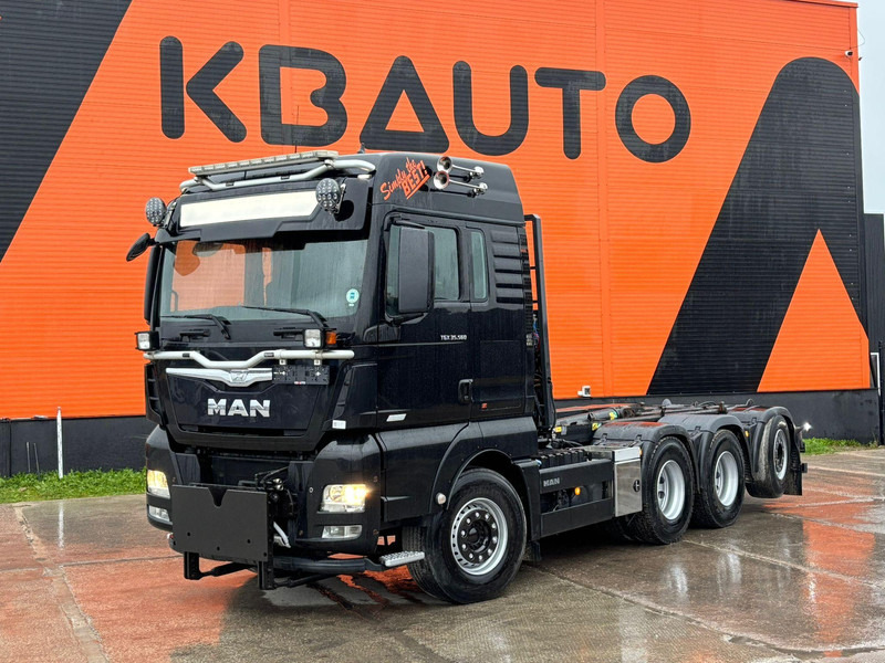 MAN TGX 35.560 8x4*4 LOW MILEAGE ! / INTARDER / JOAB 24 ton / L=5600 mm / SNOW PLOW EQUIPMENT - Kancalı yükleyici kamyon: fotoğraf 1 MAN TGX 35.560 8x4*4 LOW MILEAGE ! / INTARDER / JOAB 24 ton / L=5600 mm / SNOW PLOW EQUIPMENT - Kancalı yükleyici kamyon: fotoğraf 1