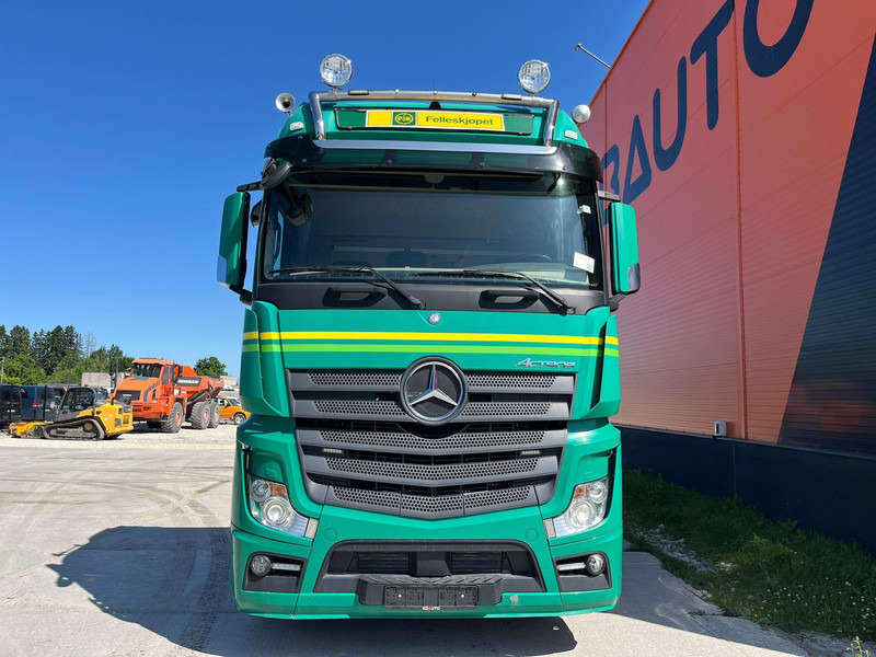 Mercedes-Benz Actros 3563 8x4*4 RETARDER / CHASSIS L=7358 mm - Şasi kamyon: fotoğraf 2 Mercedes-Benz Actros 3563 8x4*4 RETARDER / CHASSIS L=7358 mm - Şasi kamyon: fotoğraf 2