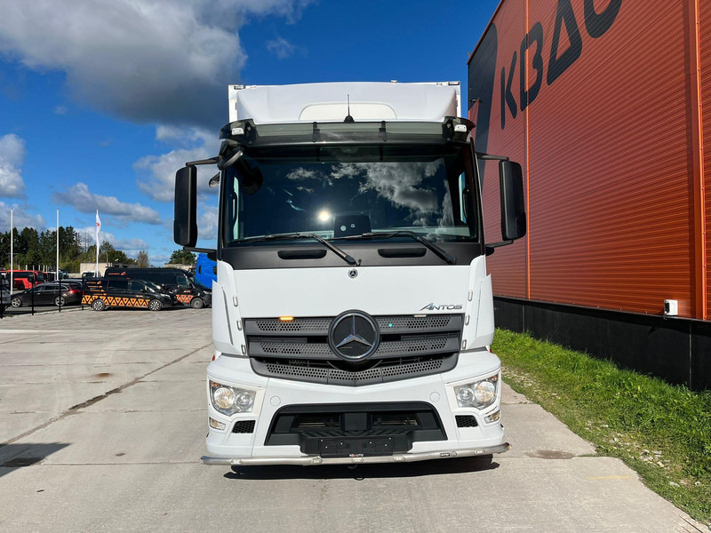 Mercedes-Benz Antos 2540L 6x2*4 THERMOKING UT SPECTRUM / BOX L=9522 mm - Refrijeratör kamyon: fotoğraf 2 Mercedes-Benz Antos 2540L 6x2*4 THERMOKING UT SPECTRUM / BOX L=9522 mm - Refrijeratör kamyon: fotoğraf 2