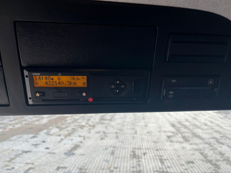 Kapalı kasa kamyon Mercedes-Benz Antos 2543 6x2*4 LIFTABLE BOX ROOF / BOX L=7773 mm: fotoğraf 19