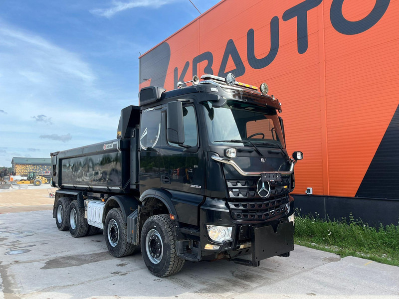 Mercedes-Benz Arocs 3253 8x4 RETARDER / SNOW PLOW EQUIPMENT - Damperli kamyon: fotoğraf 4 Mercedes-Benz Arocs 3253 8x4 RETARDER / SNOW PLOW EQUIPMENT - Damperli kamyon: fotoğraf 4