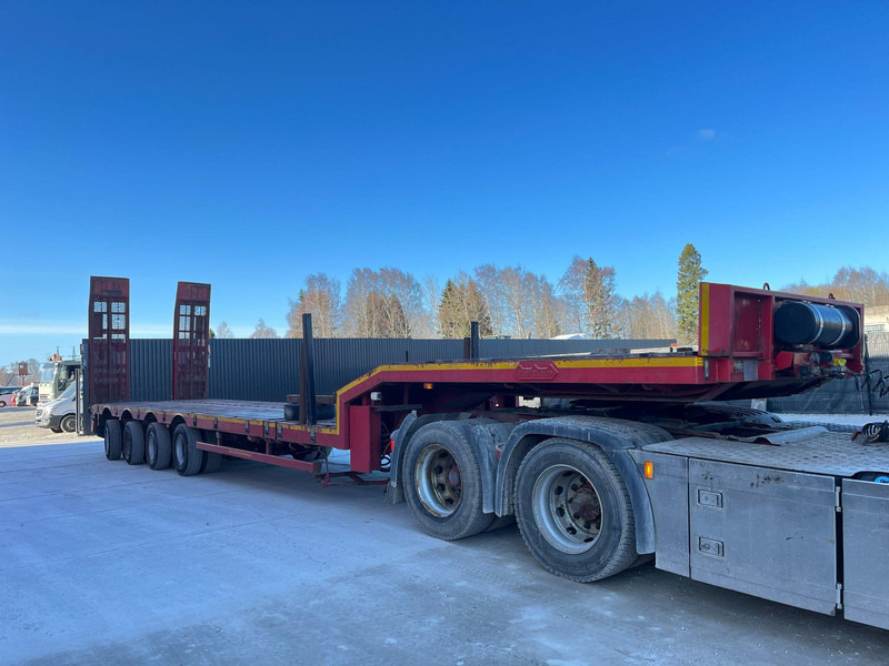 Nooteboom MCO-58-04V PLATFORM 9900 mm + 6100 + 6400 mm EXTENDABLE / LOADING HEIGHT 860 mm / ALL STEERED AXLES - Alçak çerçeveli platform dorse: fotoğraf 3 Nooteboom MCO-58-04V PLATFORM 9900 mm + 6100 + 6400 mm EXTENDABLE / LOADING HEIGHT 860 mm / ALL STEERED AXLES - Alçak çerçeveli platform dorse: fotoğraf 3