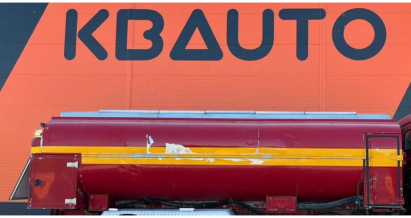 Onbekend HOOKLIFT WATER TANK - Yakıt tankı - Kamyon: fotoğraf 1 Onbekend HOOKLIFT WATER TANK - Yakıt tankı - Kamyon: fotoğraf 1