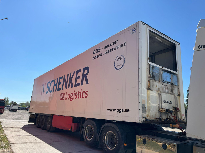 Schmitz Cargobull SKO 24 BOX L=13523 mm - Kapalı karoser dorse: fotoğraf 3 Schmitz Cargobull SKO 24 BOX L=13523 mm - Kapalı karoser dorse: fotoğraf 3