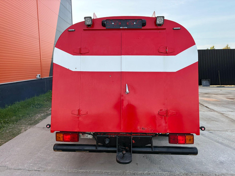 İtfaiye aracı Volvo F 10 6x2 Ruberg / 2700 l/min / tanks 9000 I + 1000 l: fotoğraf 7