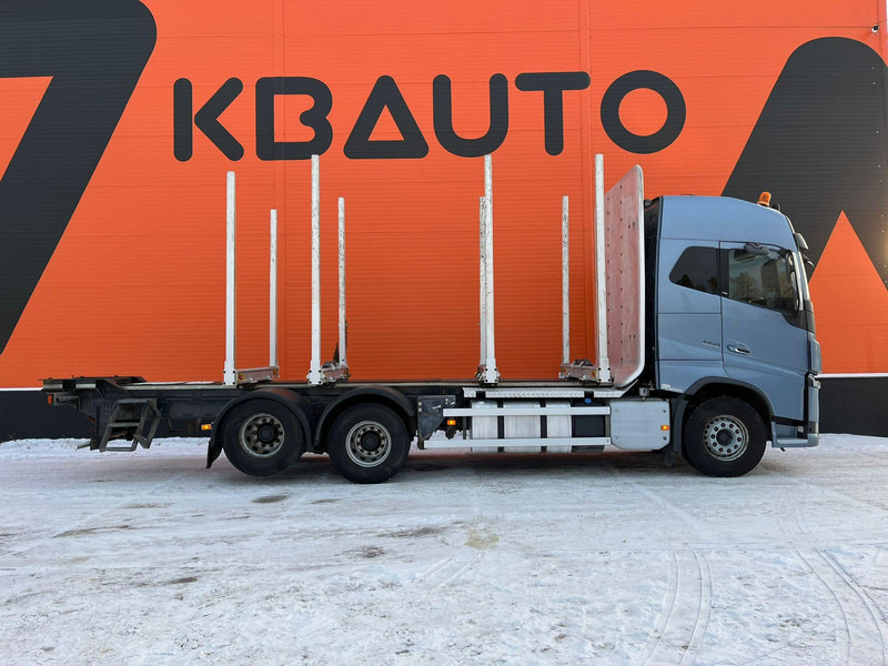 Volvo FH 16 650 6x4 TANDEM AXLE LIFT - Tomruk kamyonu, Vinçli kamyon: fotoğraf 5 Volvo FH 16 650 6x4 TANDEM AXLE LIFT - Tomruk kamyonu, Vinçli kamyon: fotoğraf 5
