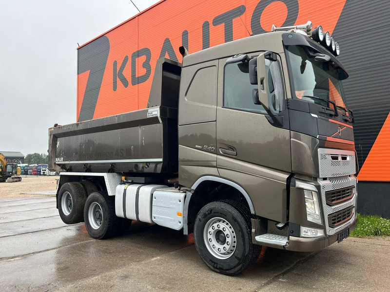 Volvo FH 540 6x4 RETARDER / TANDEM AXLE LIFT / BIG AXLES / BOX L=4487 mm - Damperli kamyon: fotoğraf 4 Volvo FH 540 6x4 RETARDER / TANDEM AXLE LIFT / BIG AXLES / BOX L=4487 mm - Damperli kamyon: fotoğraf 4