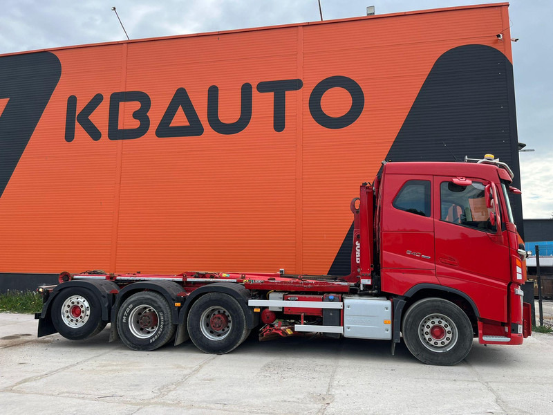 Volvo FH 540 8x4*4 JOAB L24 ton / L=5950 mm / UNDERBODY SCRAPER / RETARDER - Kancalı yükleyici kamyon: fotoğraf 5 Volvo FH 540 8x4*4 JOAB L24 ton / L=5950 mm / UNDERBODY SCRAPER / RETARDER - Kancalı yükleyici kamyon: fotoğraf 5