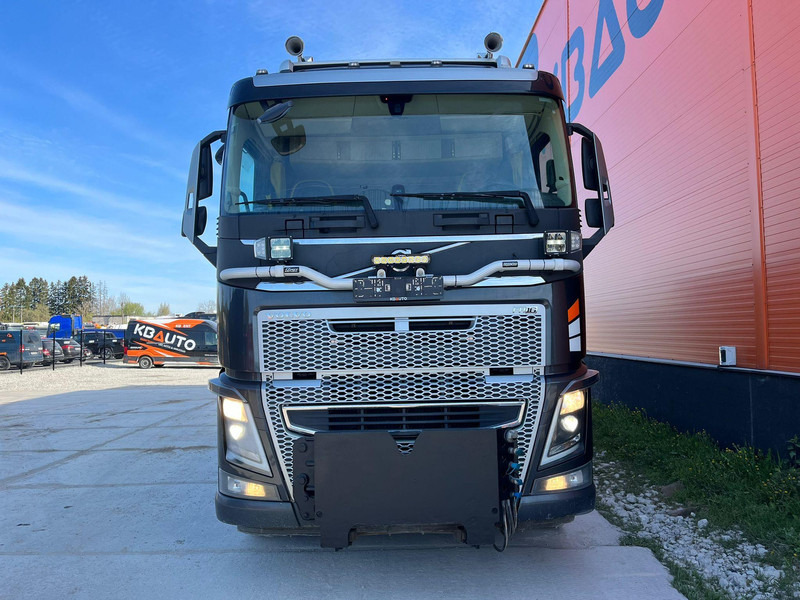 Volvo FH 750 8x4*4 UNDERBODY SCRAPER / RETARDER / BOX L=5940 mm - Damperli kamyon: fotoğraf 3 Volvo FH 750 8x4*4 UNDERBODY SCRAPER / RETARDER / BOX L=5940 mm - Damperli kamyon: fotoğraf 3