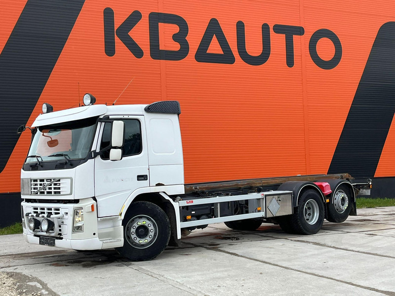 Volvo FM 410 6x2*4 HYDRAULICS / CHASSIS L=6875 mm - Şasi kamyon: fotoğraf 1 Volvo FM 410 6x2*4 HYDRAULICS / CHASSIS L=6875 mm - Şasi kamyon: fotoğraf 1