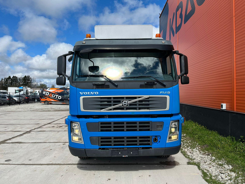 Volvo FM 9 300 6x2*4 HIAB 085D-3 / PLATFORM L=6320 mm - Sal/ Açık kasa kamyon, Vinçli kamyon: fotoğraf 3 Volvo FM 9 300 6x2*4 HIAB 085D-3 / PLATFORM L=6320 mm - Sal/ Açık kasa kamyon, Vinçli kamyon: fotoğraf 3