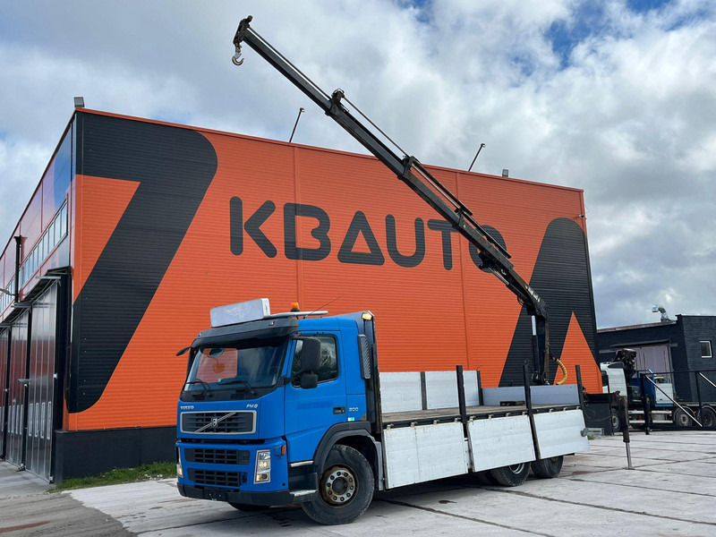 Volvo FM 9 300 6x2*4 HIAB 085D-3 / PLATFORM L=6320 mm - Sal/ Açık kasa kamyon, Vinçli kamyon: fotoğraf 1 Volvo FM 9 300 6x2*4 HIAB 085D-3 / PLATFORM L=6320 mm - Sal/ Açık kasa kamyon, Vinçli kamyon: fotoğraf 1