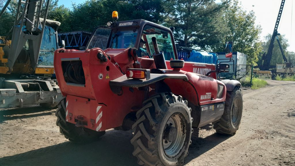 MANITOU MT 1235S - Teleskopik tekerlekli yükleyici: fotoğraf 4 MANITOU MT 1235S - Teleskopik tekerlekli yükleyici: fotoğraf 4