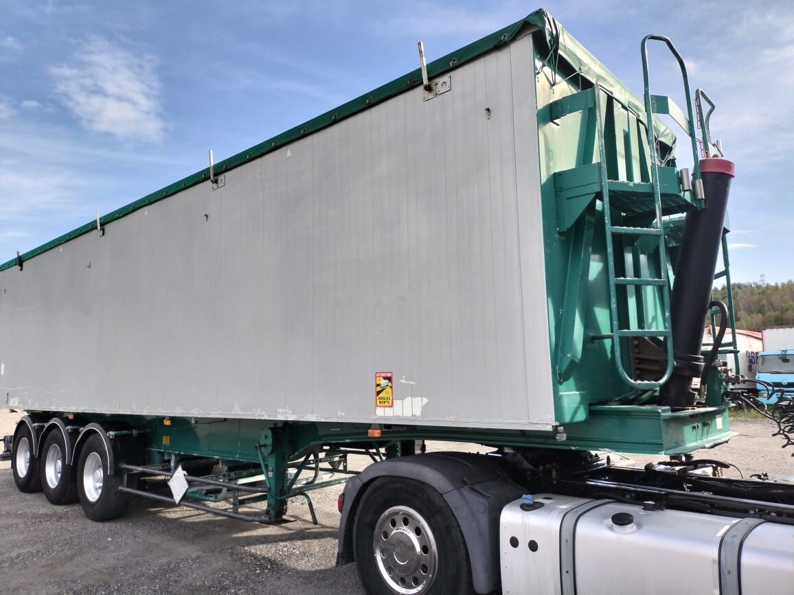 Benalu C 34 - Damperli dorse: fotoğraf 2 Benalu C 34 - Damperli dorse: fotoğraf 2