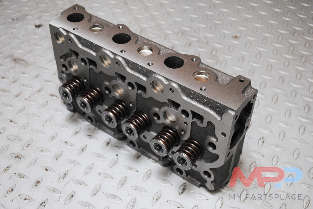 Cilinderkop inclusief kleppen Kubota D1803 D1503 D1403 D1703 - Blok başlığı - İş makinaları: fotoğraf 1 Cilinderkop inclusief kleppen Kubota D1803 D1503 D1403 D1703 - Blok başlığı - İş makinaları: fotoğraf 1
