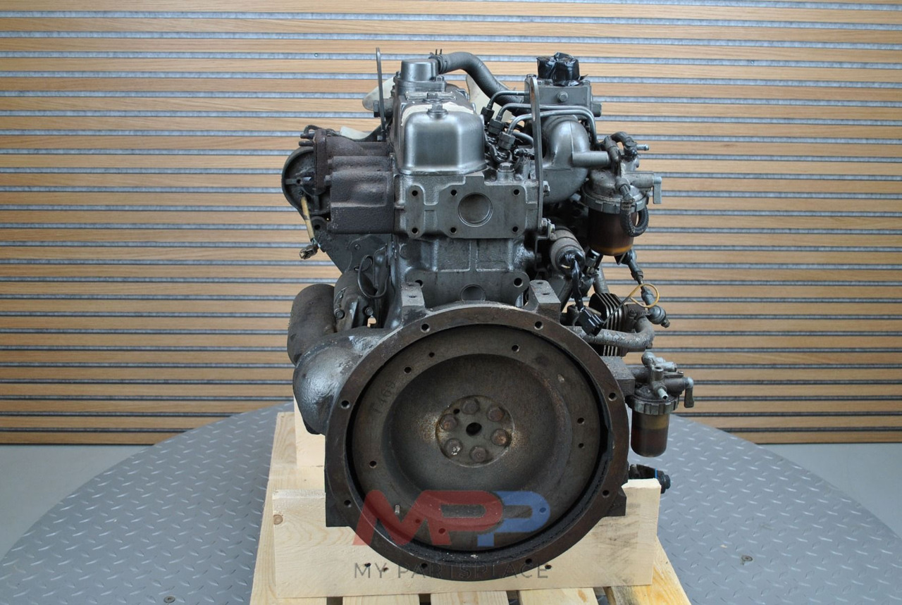 Komatsu 3D84 - Motor - İş makinaları: fotoğraf 3 Komatsu 3D84 - Motor - İş makinaları: fotoğraf 3