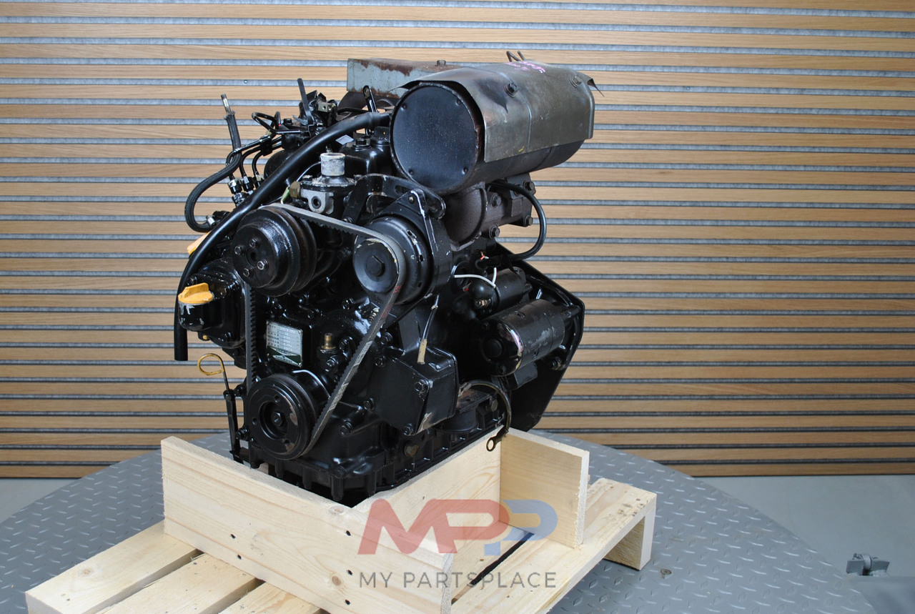 YANMAR 3TN75 - Motor - Traktör: fotoğraf 2 YANMAR 3TN75 - Motor - Traktör: fotoğraf 2