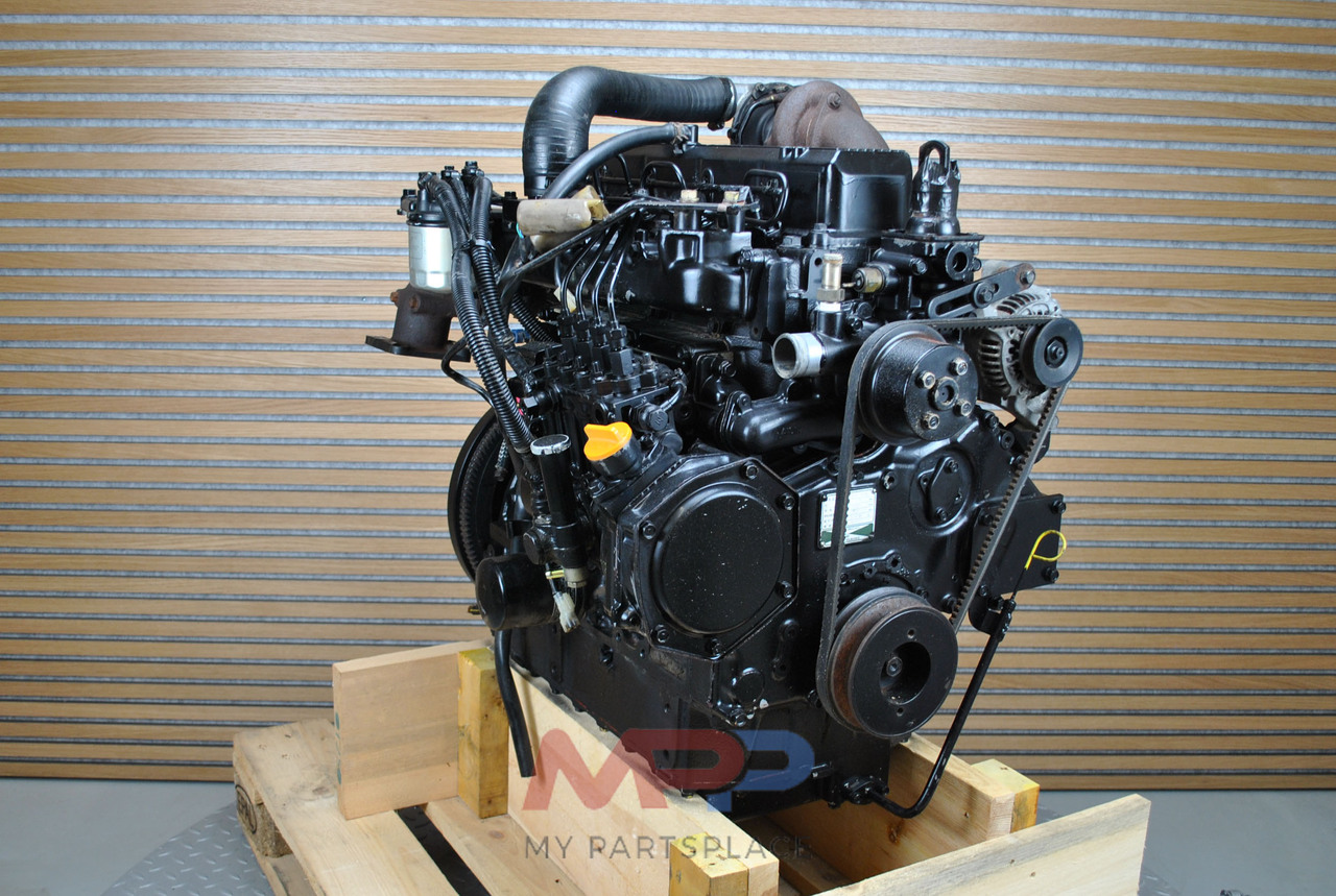 YANMAR 4TNE100 / 4TNE100-T - Motor - Biçerdöver: fotoğraf 3 YANMAR 4TNE100 / 4TNE100-T - Motor - Biçerdöver: fotoğraf 3