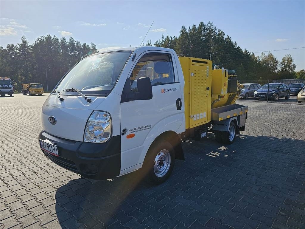 Isuzu Kia on categories B COMBI WUKO FOR DUCT CLEANING 2 - Atık toplama taşıt/ Özel amaçlı taşıt: fotoğraf 3 Isuzu Kia on categories B COMBI WUKO FOR DUCT CLEANING 2 - Atık toplama taşıt/ Özel amaçlı taşıt: fotoğraf 3