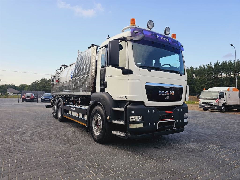 MAN JUROP VJC9 / 5 2010 WUKO for collecting liquid was - Atık toplama taşıt/ Özel amaçlı taşıt: fotoğraf 2 MAN JUROP VJC9 / 5 2010 WUKO for collecting liquid was - Atık toplama taşıt/ Özel amaçlı taşıt: fotoğraf 2