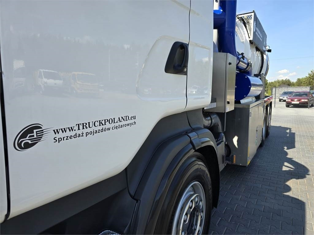 Atık toplama taşıt/ Özel amaçlı taşıt Scania Saugbagger Larsen FlexVac 311 Vacuum suction loade: fotoğraf 9