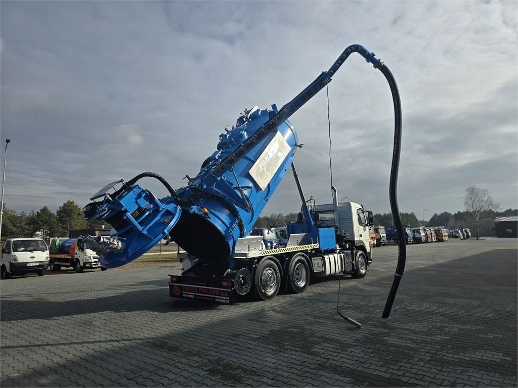 Volvo JOSKIN WUKO FOR CLEANING CHANNELS COMBI - Atık toplama taşıt/ Özel amaçlı taşıt: fotoğraf 1 Volvo JOSKIN WUKO FOR CLEANING CHANNELS COMBI - Atık toplama taşıt/ Özel amaçlı taşıt: fotoğraf 1