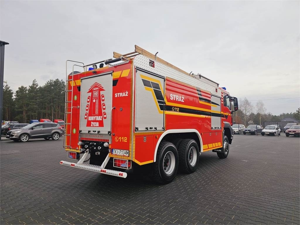 MAN TGS 26.440 6x6 9500 l water + 950 foam Stolarczyk - İtfaiye aracı: fotoğraf 4 MAN TGS 26.440 6x6 9500 l water + 950 foam Stolarczyk - İtfaiye aracı: fotoğraf 4