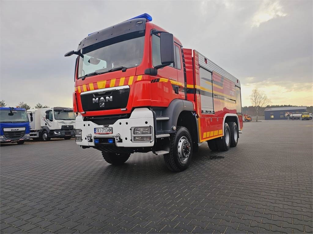 MAN TGS 26.440 6x6 9500 l water + 950 foam Stolarczyk - İtfaiye aracı: fotoğraf 1 MAN TGS 26.440 6x6 9500 l water + 950 foam Stolarczyk - İtfaiye aracı: fotoğraf 1