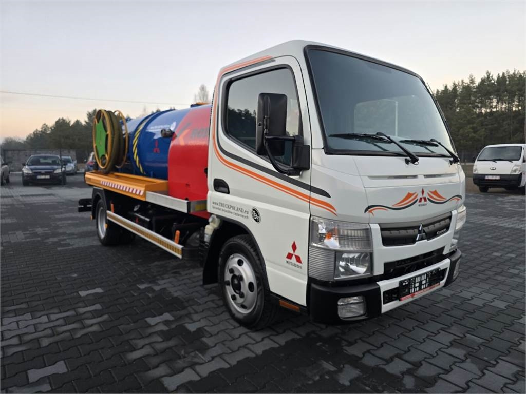 Mitsubishi ROM KOKS SMART COMBI WUKO HOT WATER FOR CLEANING S - Vidanjör: fotoğraf 2 Mitsubishi ROM KOKS SMART COMBI WUKO HOT WATER FOR CLEANING S - Vidanjör: fotoğraf 2