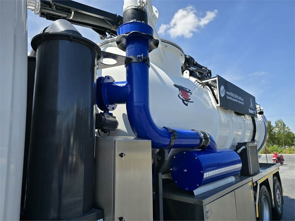 Scania Saugbagger Larsen FlexVac 311 Vacuum suction loade - Ekskavatör: fotoğraf 3 Scania Saugbagger Larsen FlexVac 311 Vacuum suction loade - Ekskavatör: fotoğraf 3