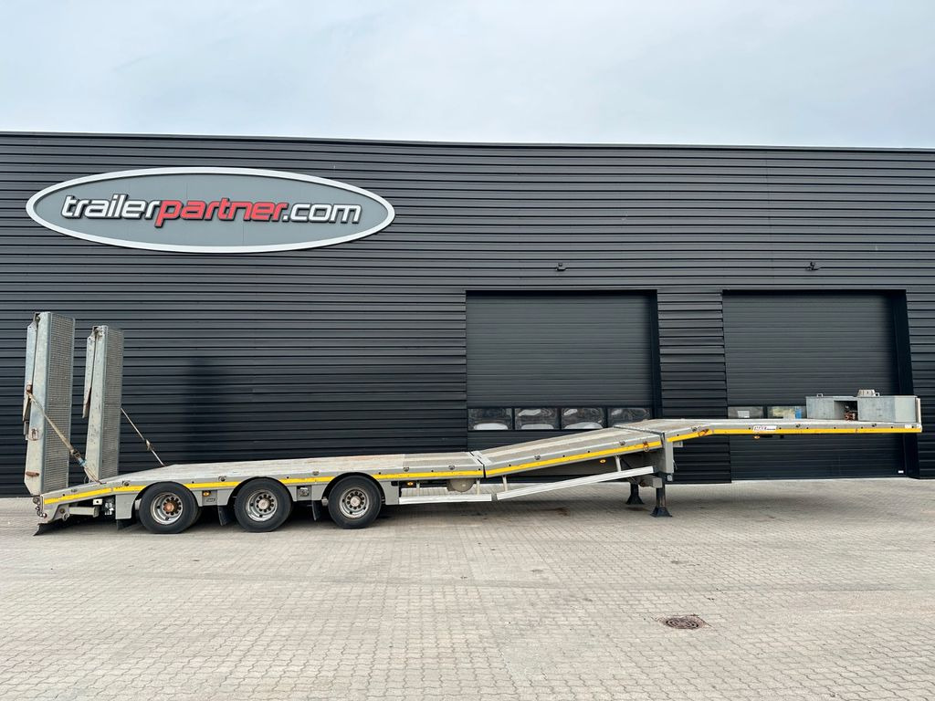 Faymonville Maxtrailer Zwangslenkung/Hebeboden Faymonville Maxtrailer Zwangslenkung/Hebeboden - Alçak çerçeveli platform dorse: fotoğraf 1 Faymonville Maxtrailer Zwangslenkung/Hebeboden Faymonville Maxtrailer Zwangslenkung/Hebeboden - Alçak çerçeveli platform dorse: fotoğraf 1