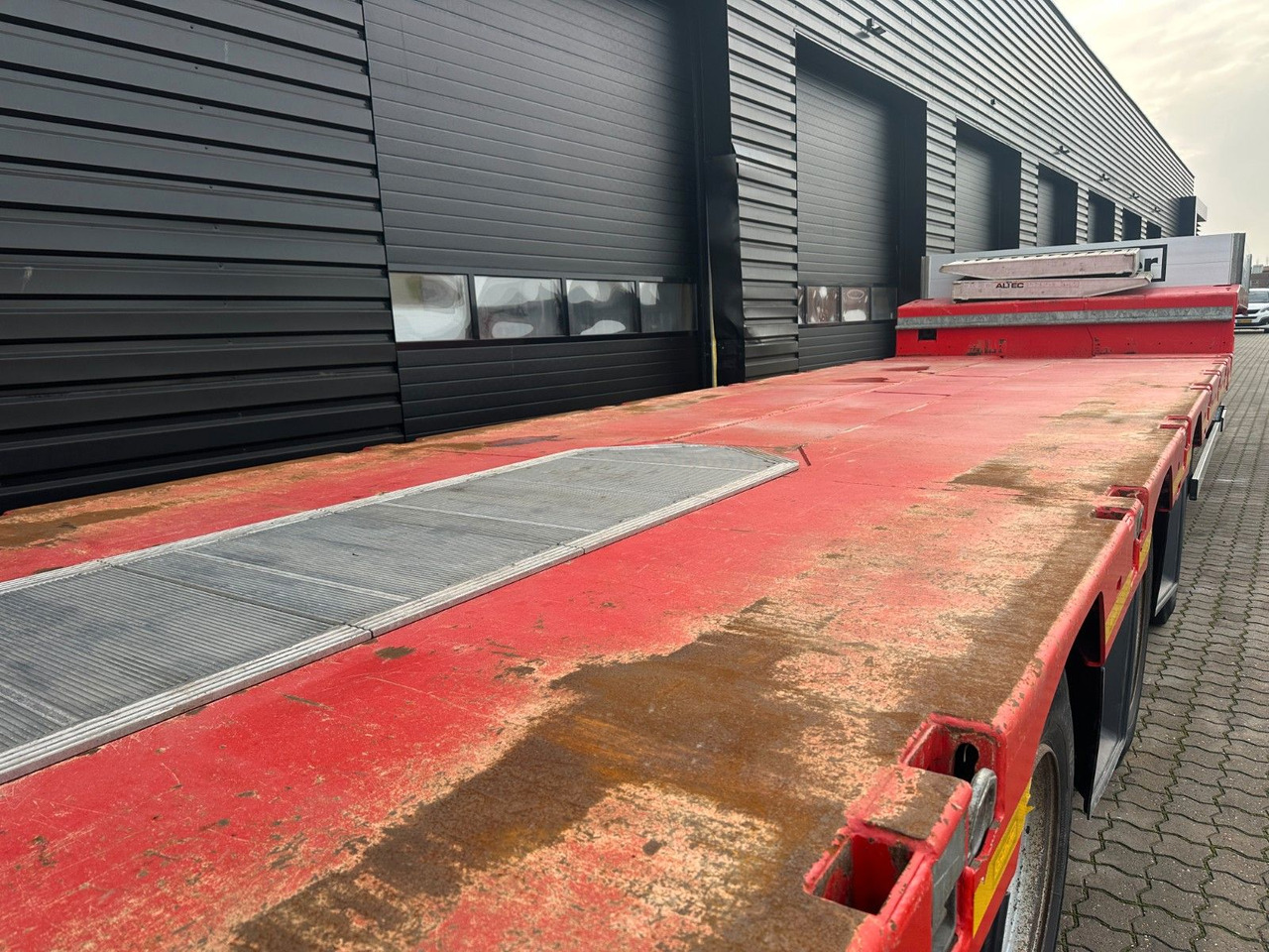 Goldhofer Stepstar 4 achs tieflader / Ausziehbar - Alçak çerçeveli platform dorse: fotoğraf 5 Goldhofer Stepstar 4 achs tieflader / Ausziehbar - Alçak çerçeveli platform dorse: fotoğraf 5