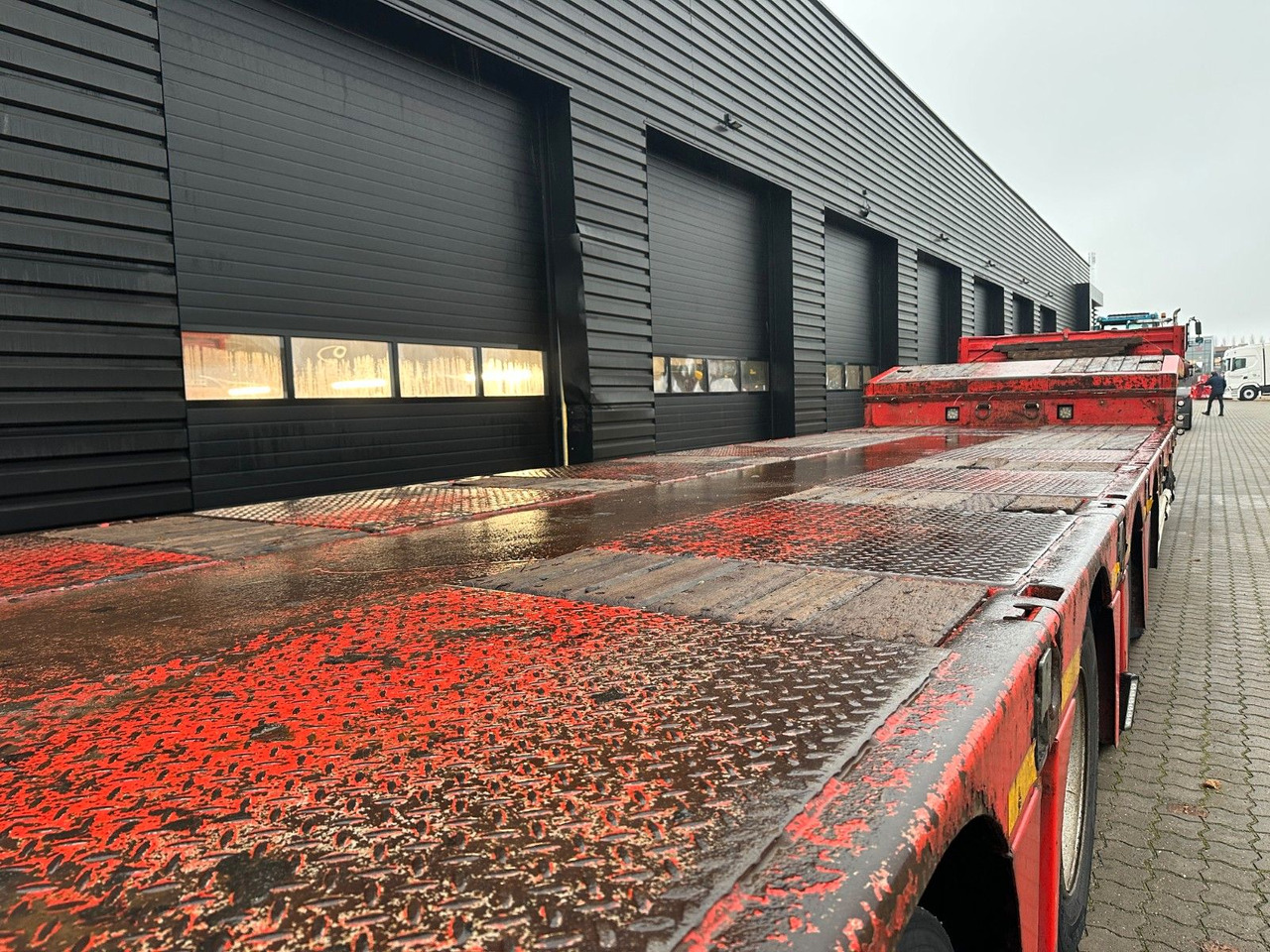 Kässbohrer 4 achs tieflader / ausziehbar - Alçak çerçeveli platform dorse: fotoğraf 4 Kässbohrer 4 achs tieflader / ausziehbar - Alçak çerçeveli platform dorse: fotoğraf 4