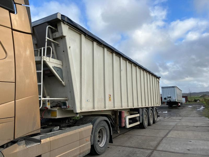 Benalu C39C16 - Damperli dorse: fotoğraf 2 Benalu C39C16 - Damperli dorse: fotoğraf 2