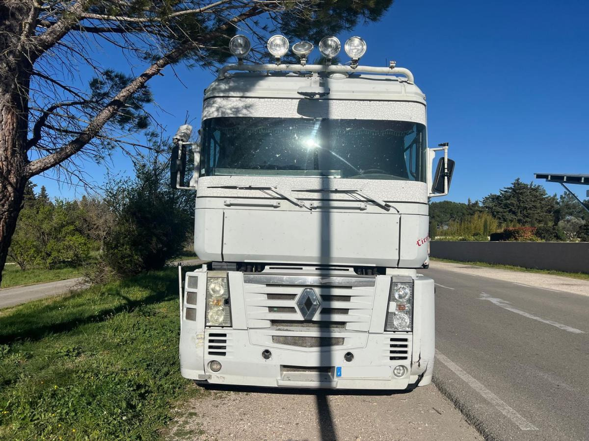 Renault Magnum 500 DXI - Çekici: fotoğraf 1 Renault Magnum 500 DXI - Çekici: fotoğraf 1