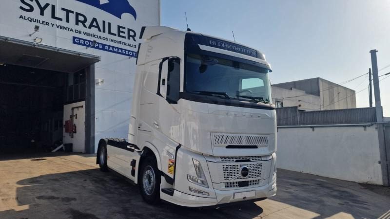Volvo FH 500 Globetrotter I-save - Çekici: fotoğraf 1 Volvo FH 500 Globetrotter I-save - Çekici: fotoğraf 1