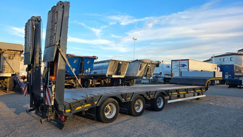 INVEPE-JOLUSO SR329 CNN600 - Alçak çerçeveli platform dorse: fotoğraf 1 INVEPE-JOLUSO SR329 CNN600 - Alçak çerçeveli platform dorse: fotoğraf 1