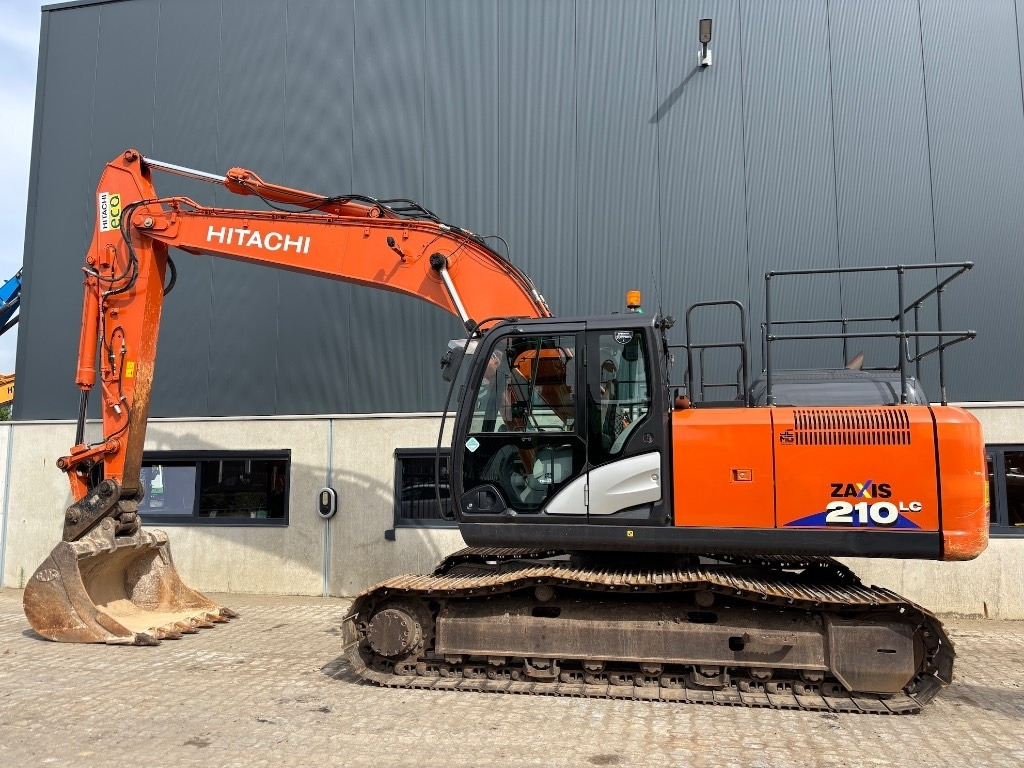 Hitachi ZX 210 LC-6 - ZX210 - Paletli ekskavatör: fotoğraf 2 Hitachi ZX 210 LC-6 - ZX210 - Paletli ekskavatör: fotoğraf 2